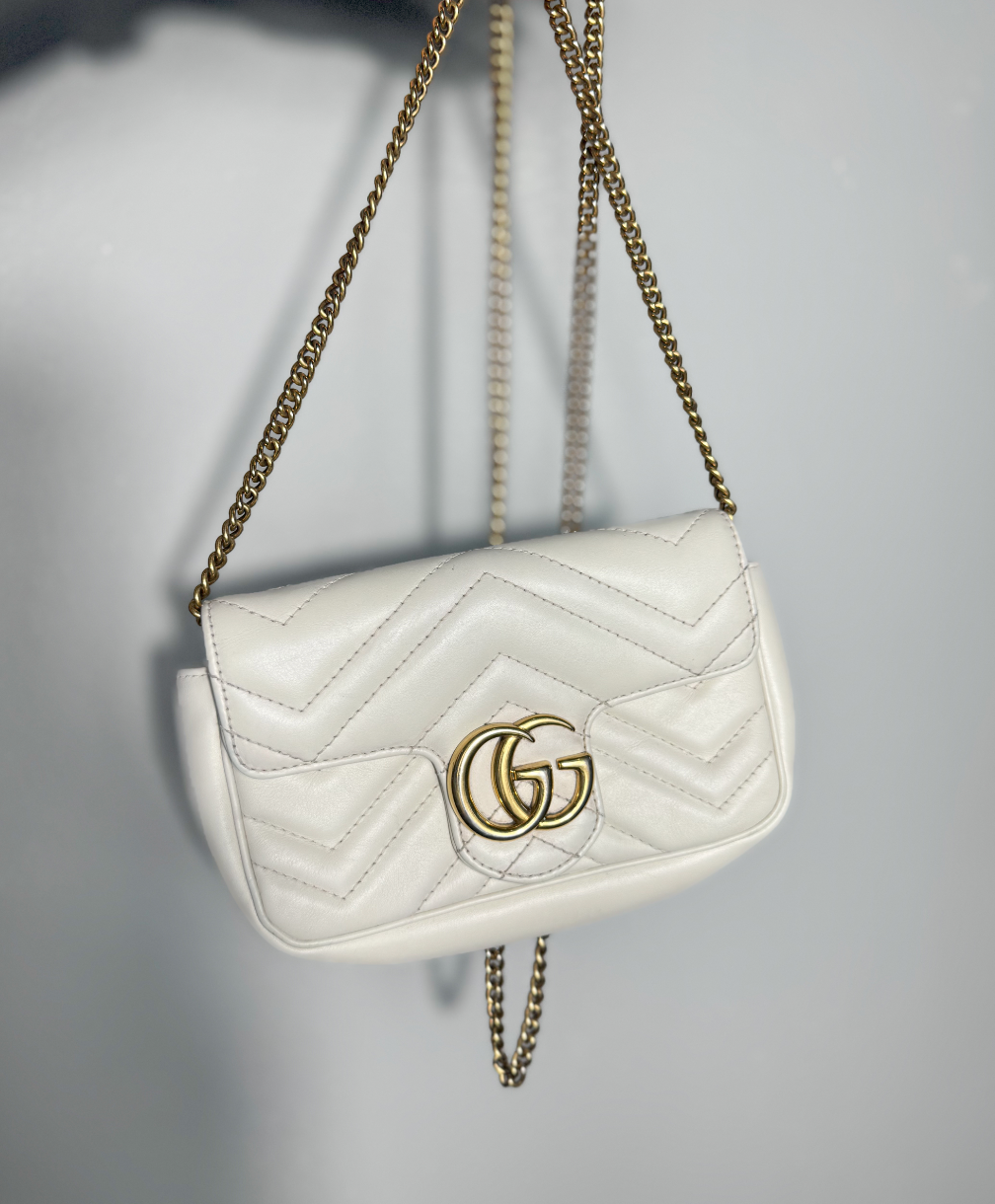 GUCCI Marmont Super Mini Bag